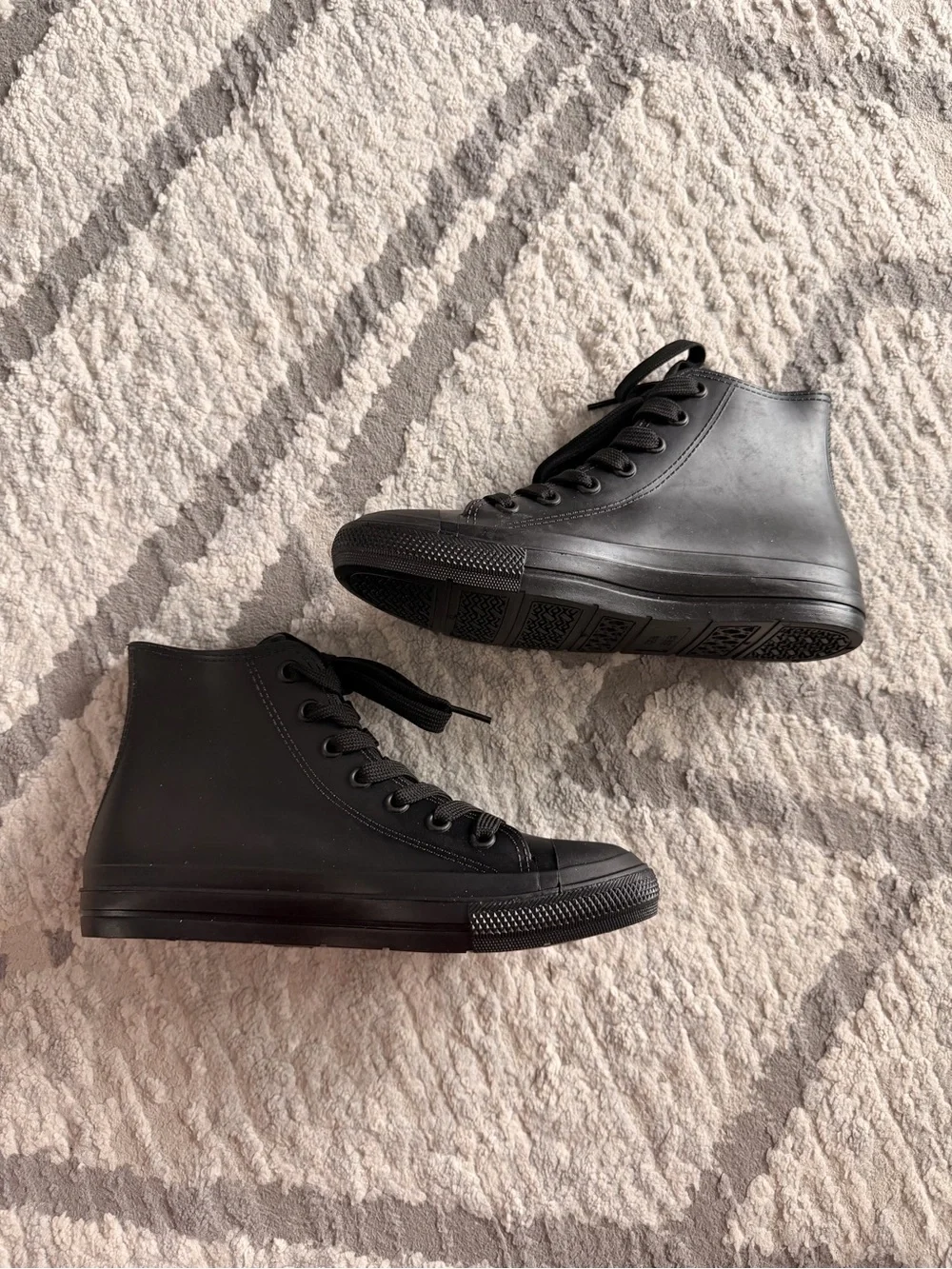 DKSUKO High Top Rain Shoes